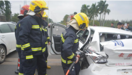 海口一教練車與水泥車發(fā)生碰撞導(dǎo)致5人受傷
