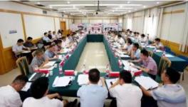 政府領導蒞臨百年華新，表示強力支持企業發展