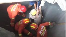 緊急救援！湖南一混凝土企業工人因操作不慎掉入水泥坑！